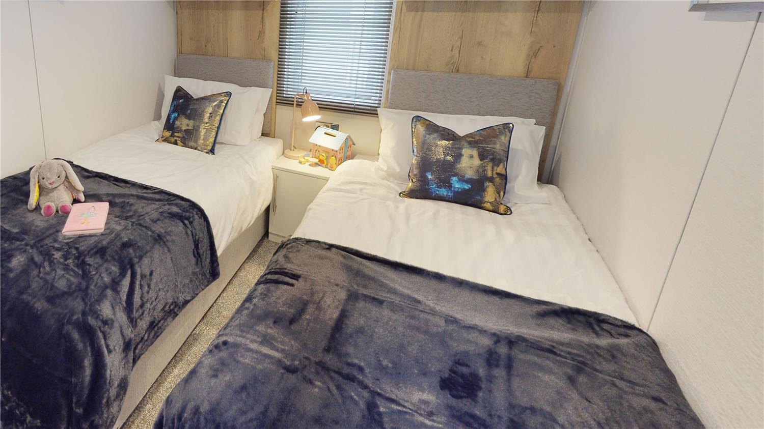 Sure Studio by Best Western Brackenborough Lakes & Resort 18/35