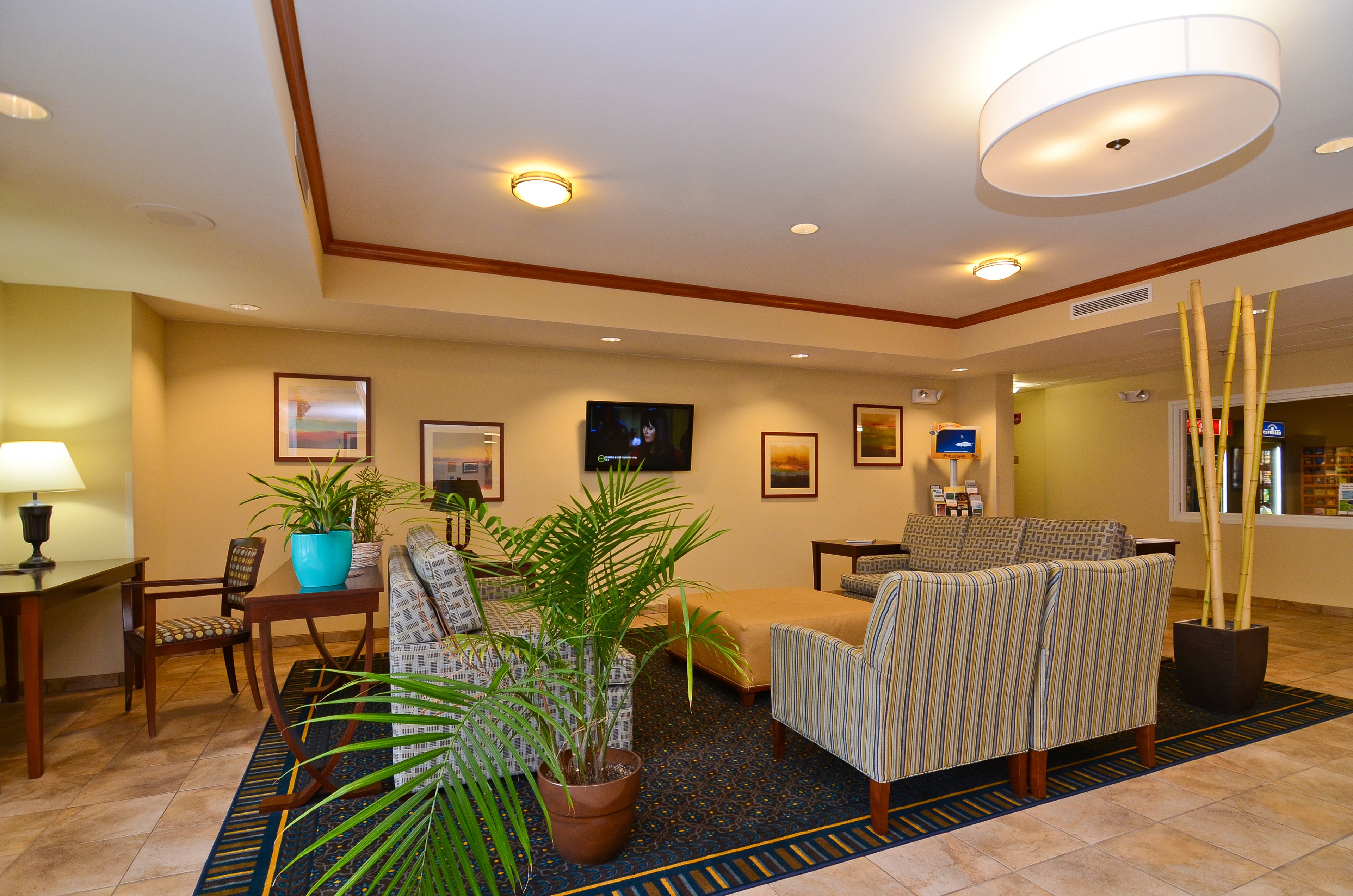 Candlewood Suites Chambersburg 37/63