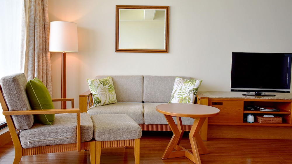 Hotel Moon Beach Okinawa 42/68