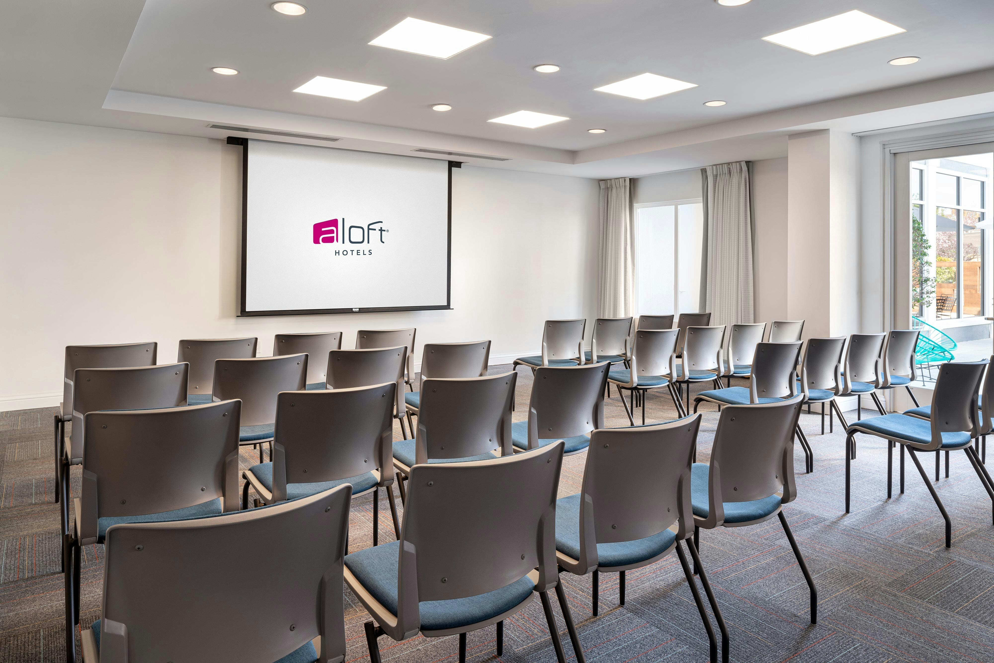 Aloft Mountain View 15/21