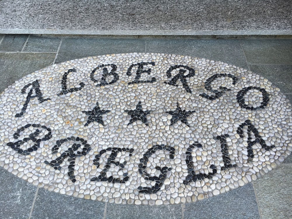 Albergo Breglia 24/64