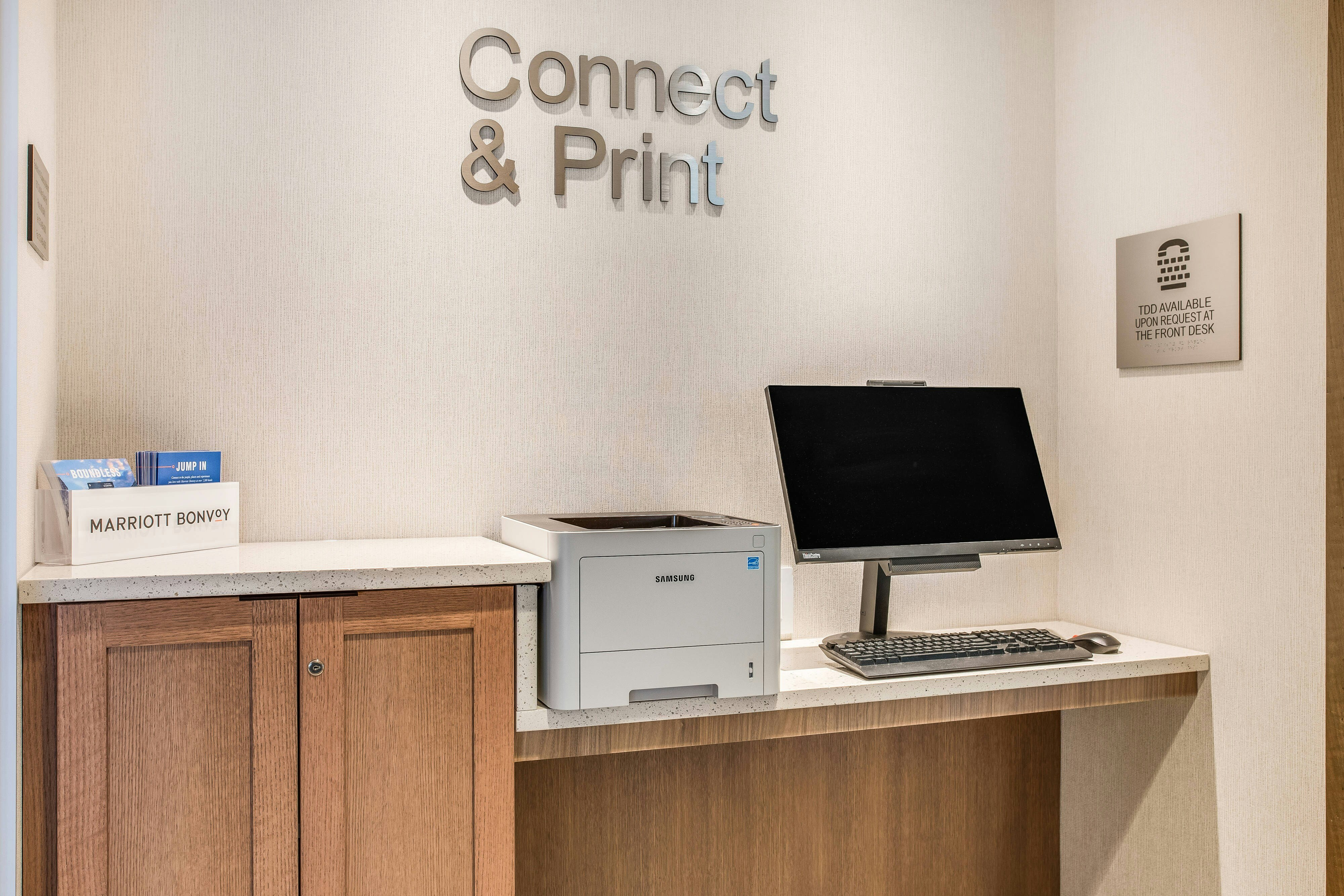 Fairfield Inn & Suites by Marriott Rolla 43/46