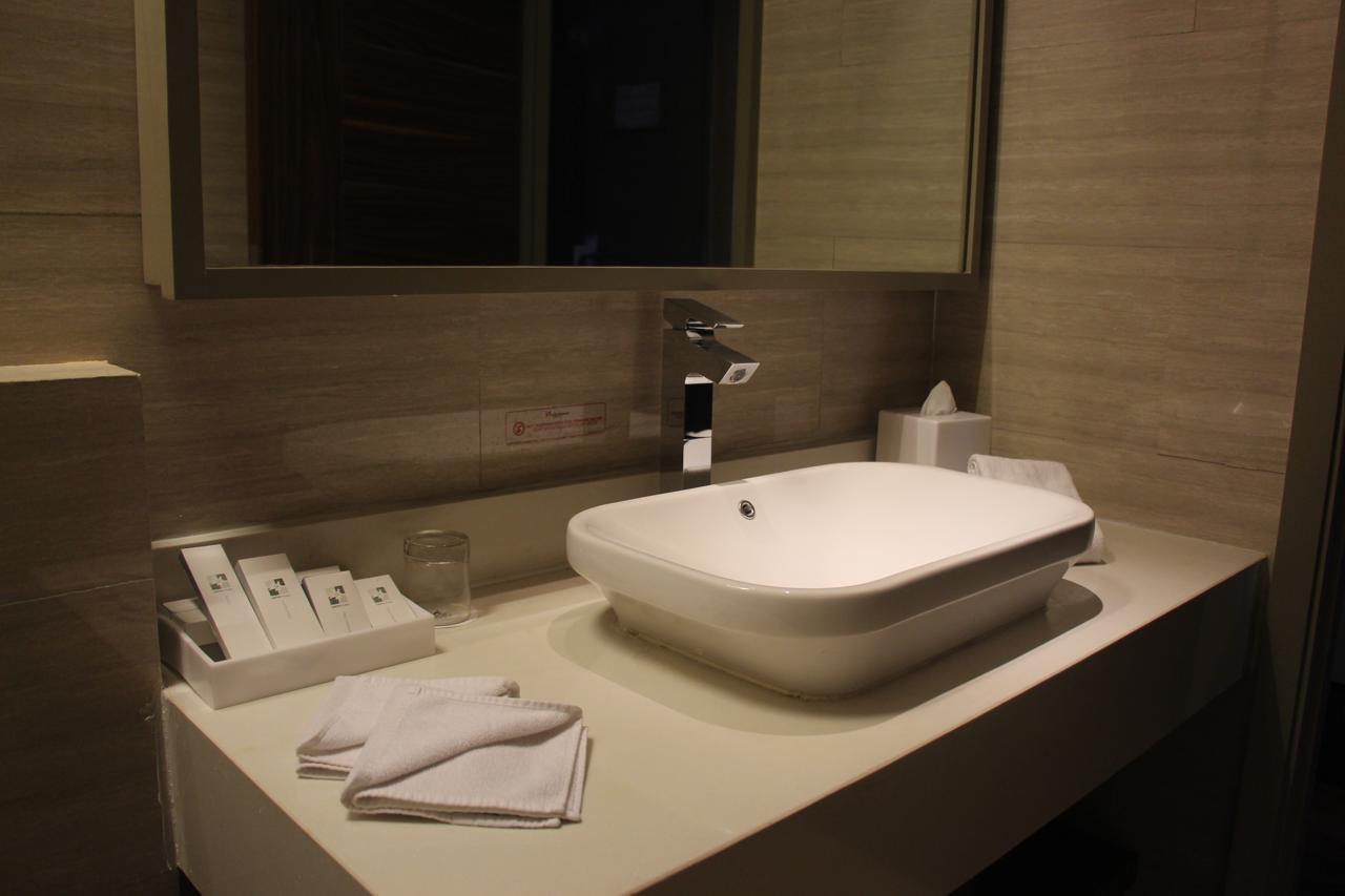 Swiss-Belhotel Cirebon 46/48