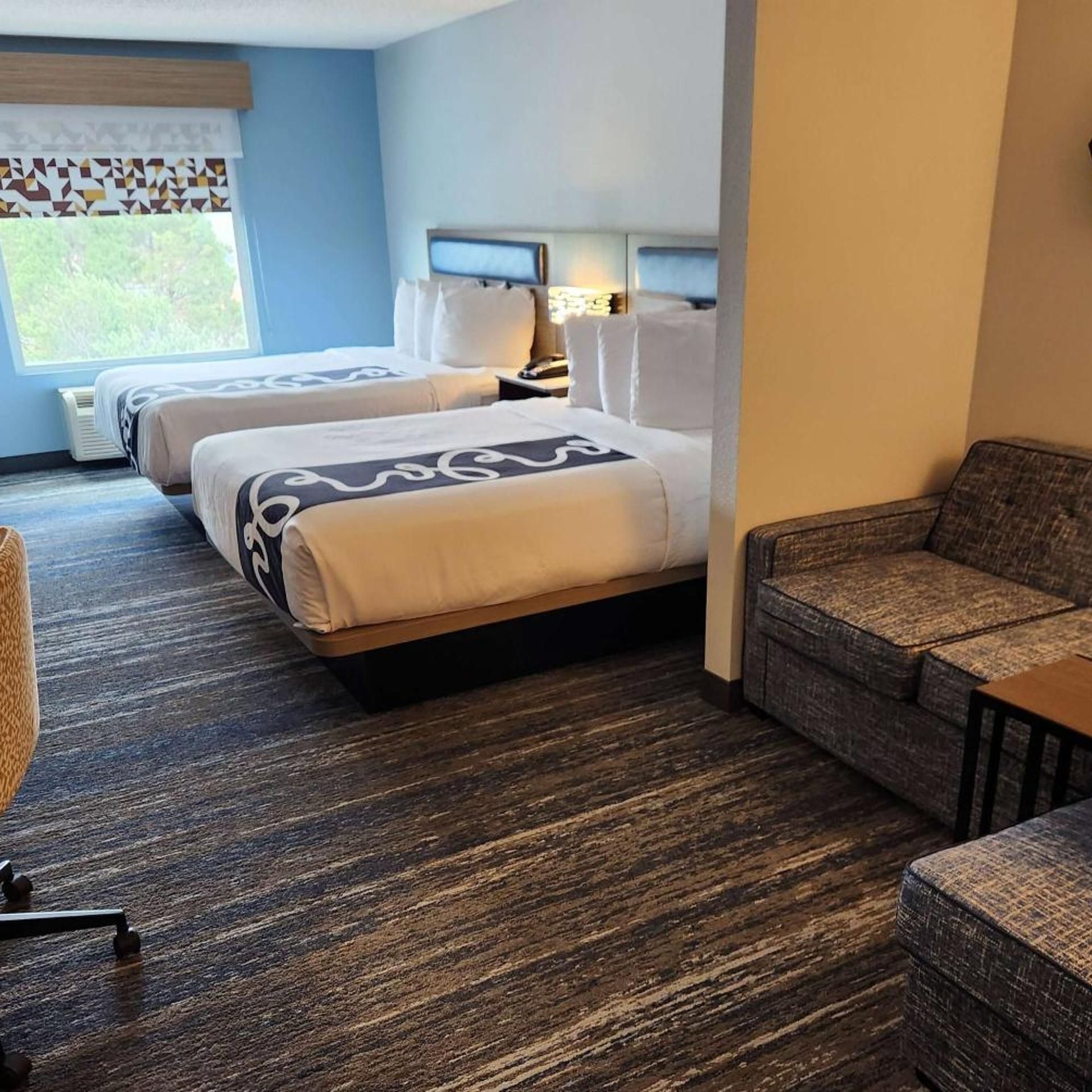 جناح بسريرين كوين، La Quinta Inn Suites Warner Robins 3/7