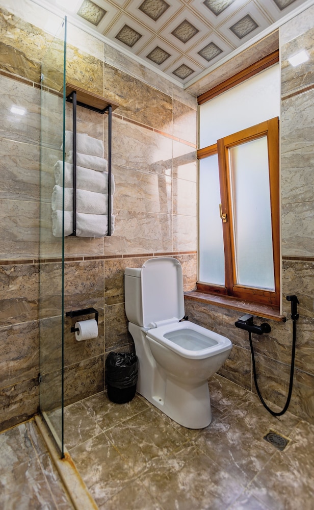 Dastan Baku Hotel 37/40