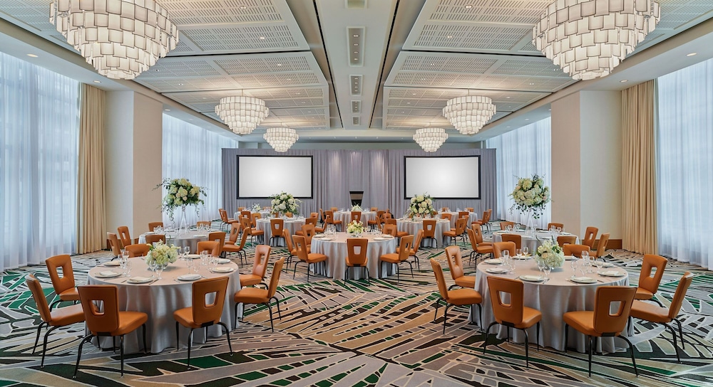 Hotel AKA Brickell 43/50