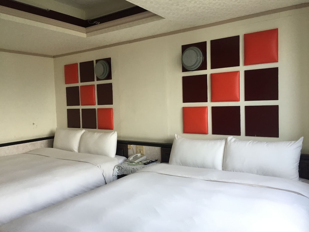 King Lo Tung Hotel 11/29