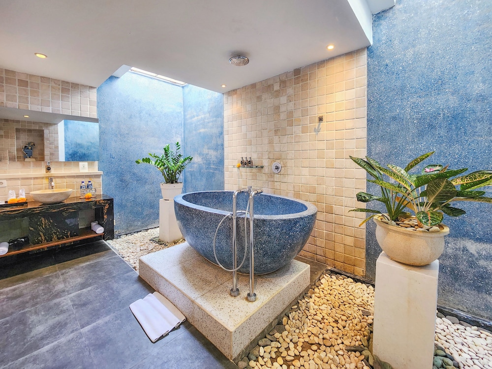 Villa Casis by Nagisa Bali 6/68