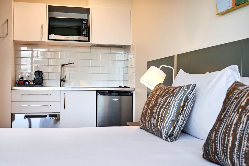 Sojourn Apartment Hotel Ghuznee 19/35