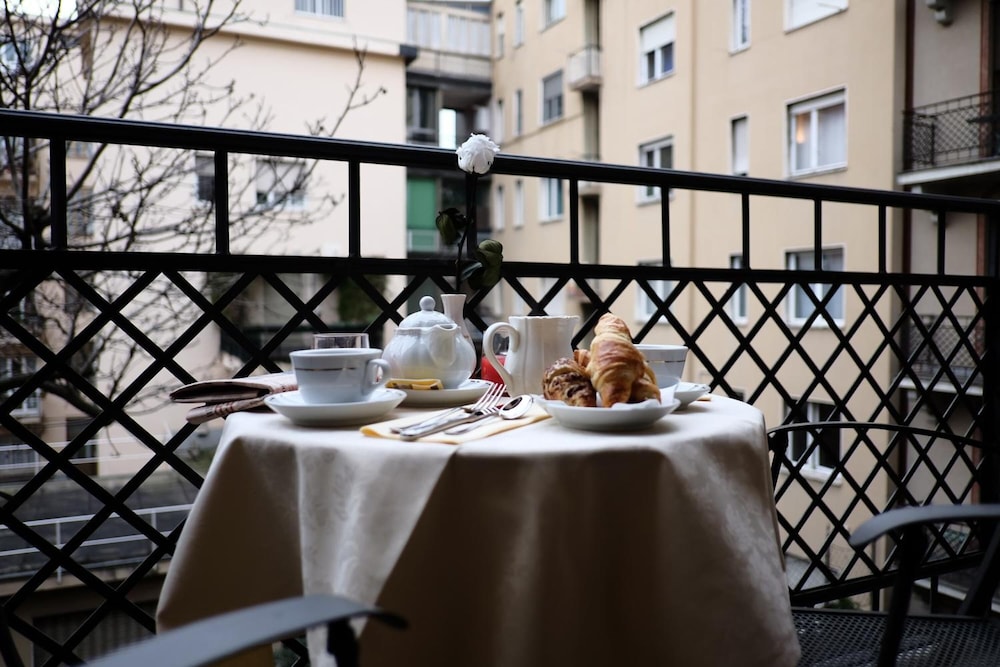 Hotel Milano Regency 42/60