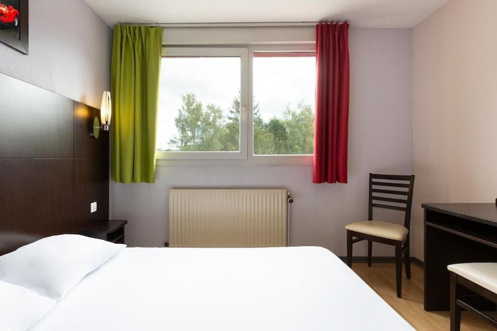 Enzo Hotels Bulgneville by Kyriad Direct 17/55
