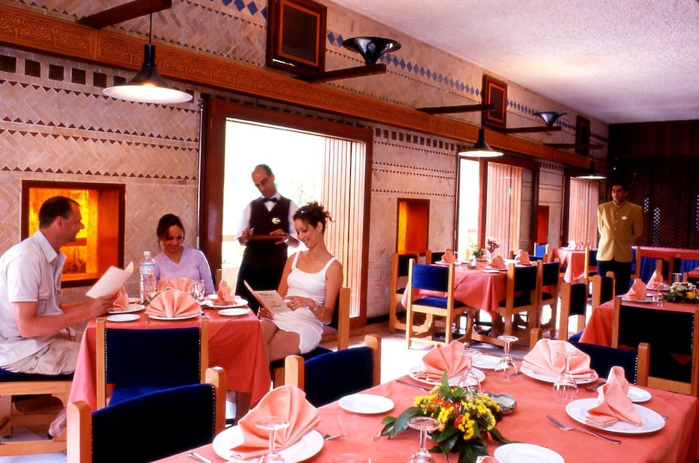 Sidi Harazem Hotel 40/45