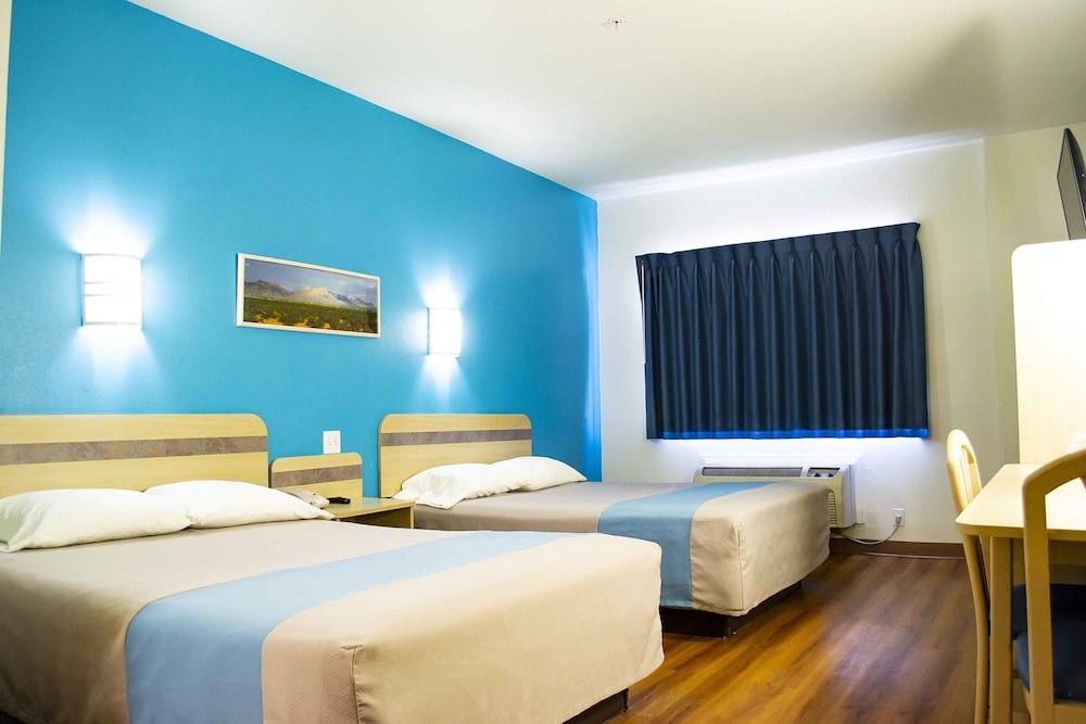 Motel6 Las Cruces, NM - Telshor 18/45