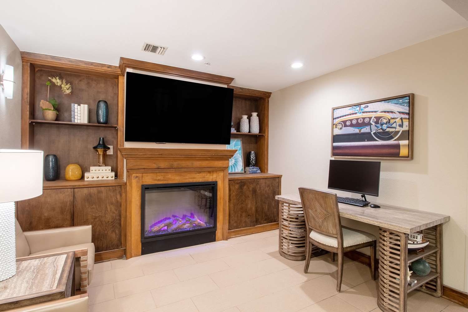 Econo Lodge Inn & Suites Foley-North Gulf Shores 11/40