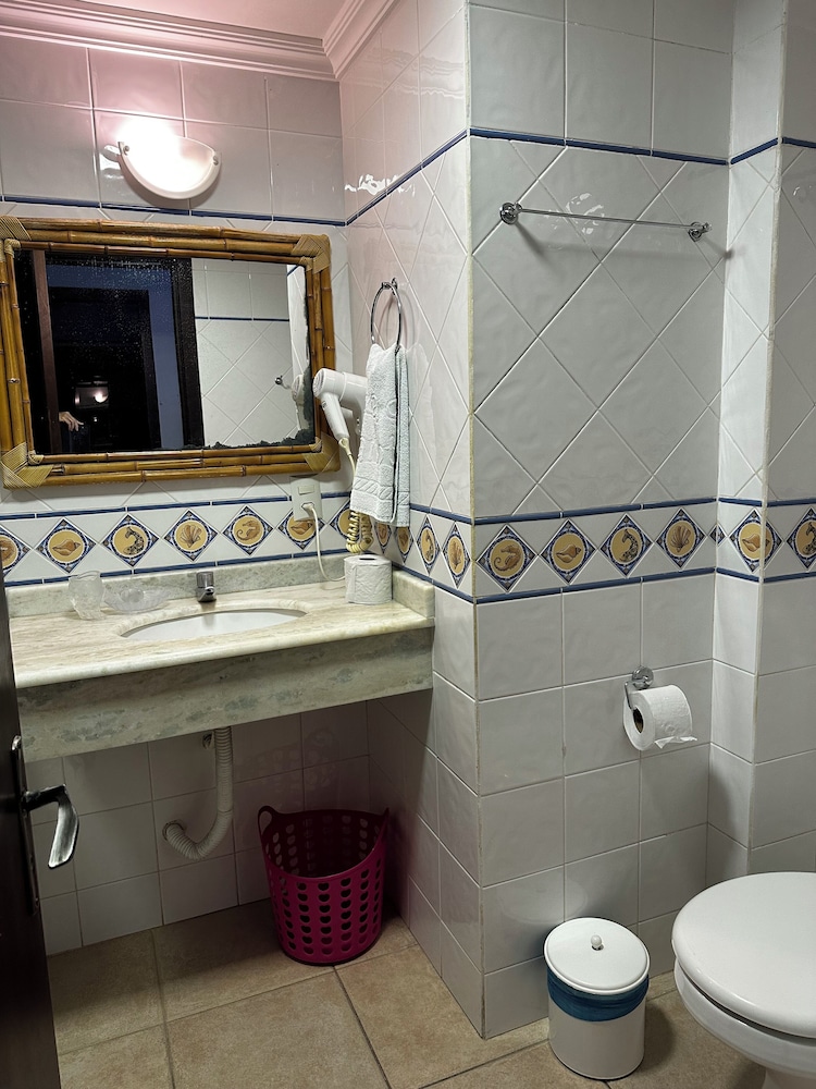 Pedra da Gaivota Pousada Hotel 46/50