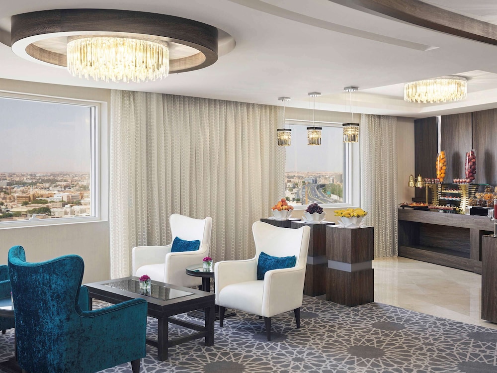موفنبيك القصيم(Movenpick Qassim) 51/66