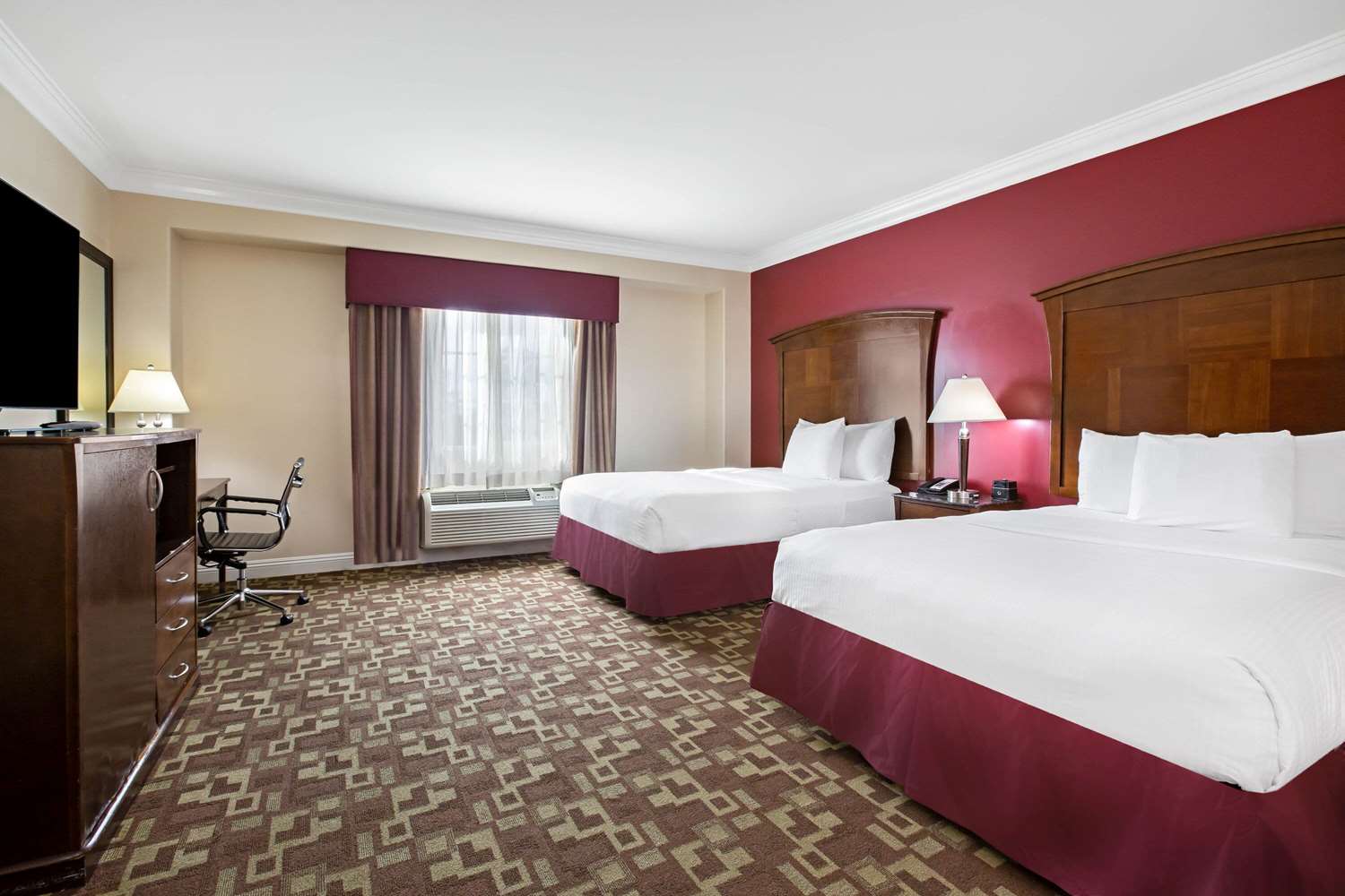 La Quinta Inn Suites Moreno Valley 20/53
