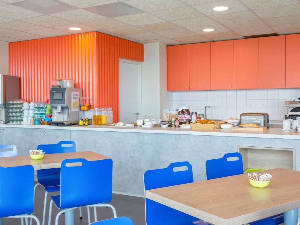 Ibis Budget Marseille L Estaque 53/72