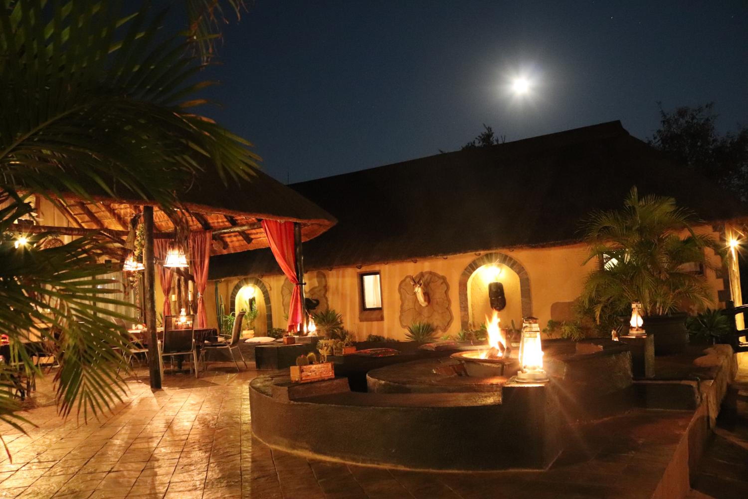 African Rock Lodge 77/82
