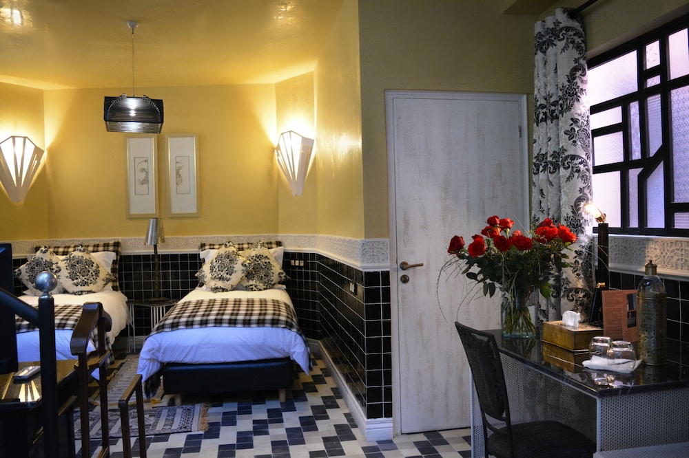 RIAD KARMELA PRINCESSE 26/62