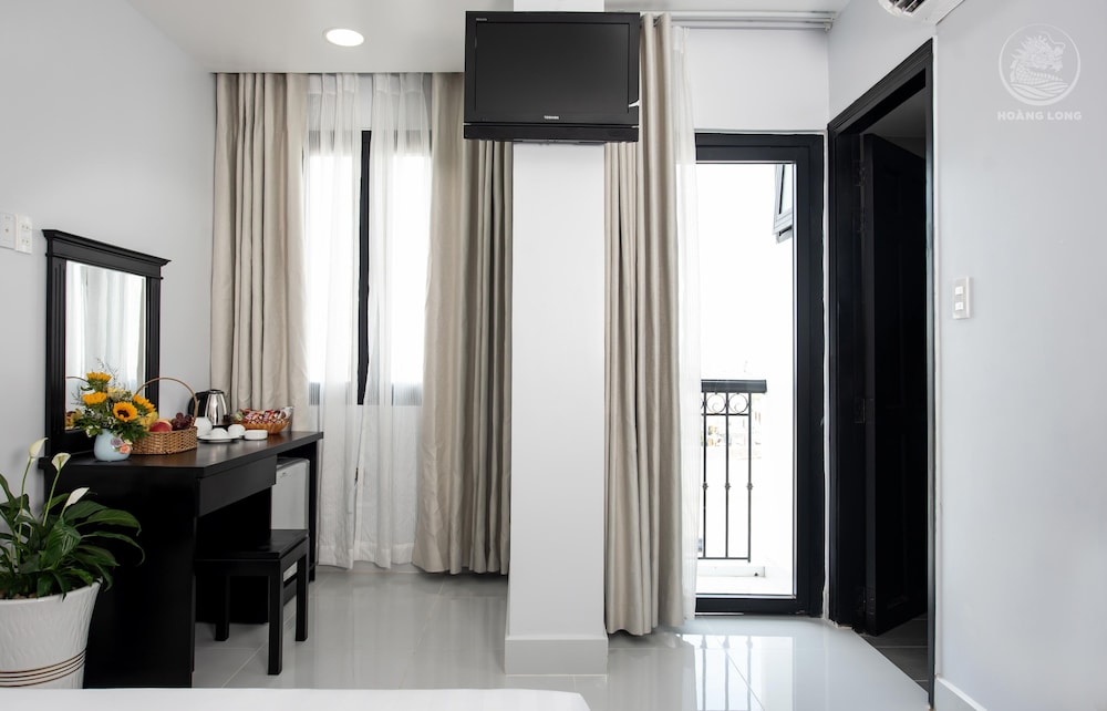 Hoang Long Hotel 30/50