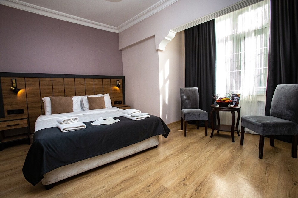 COMFORT HOTEL TAKSIM 14/49