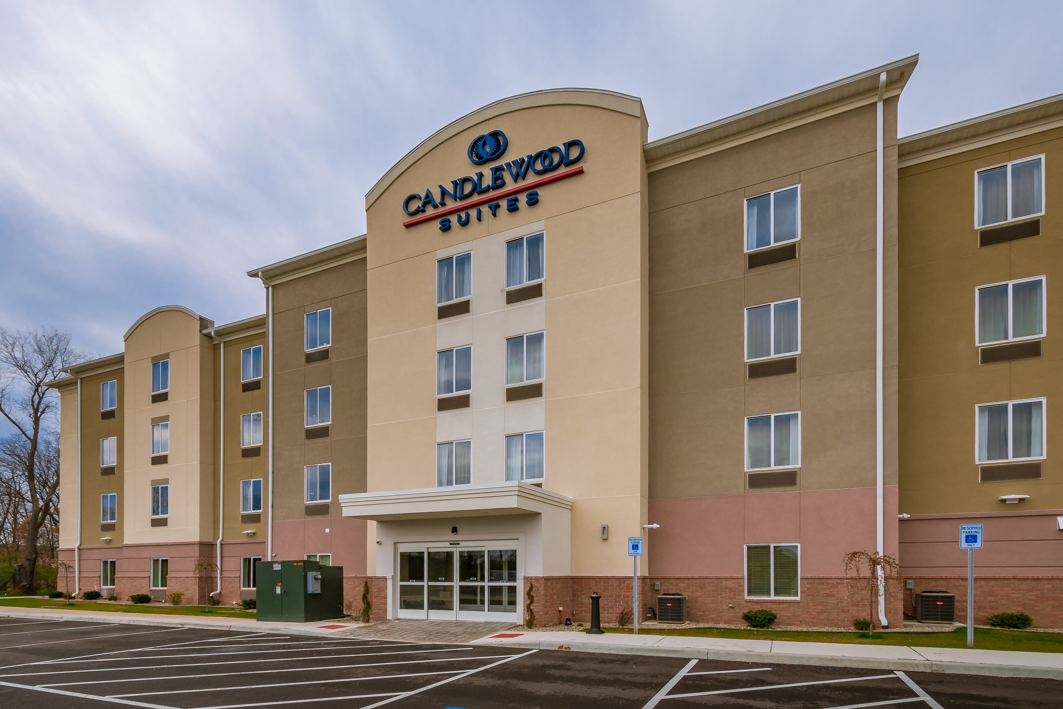 Candlewood Suites Mishawaka 2/42