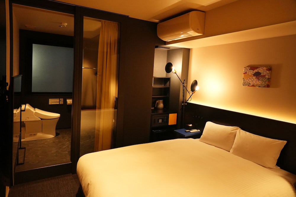 Nplushotel higasikanda 19/40