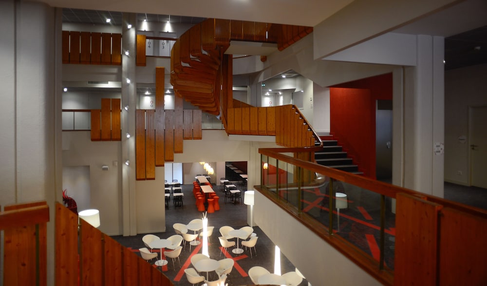 Ibis Styles Poitiers Centre 35/49