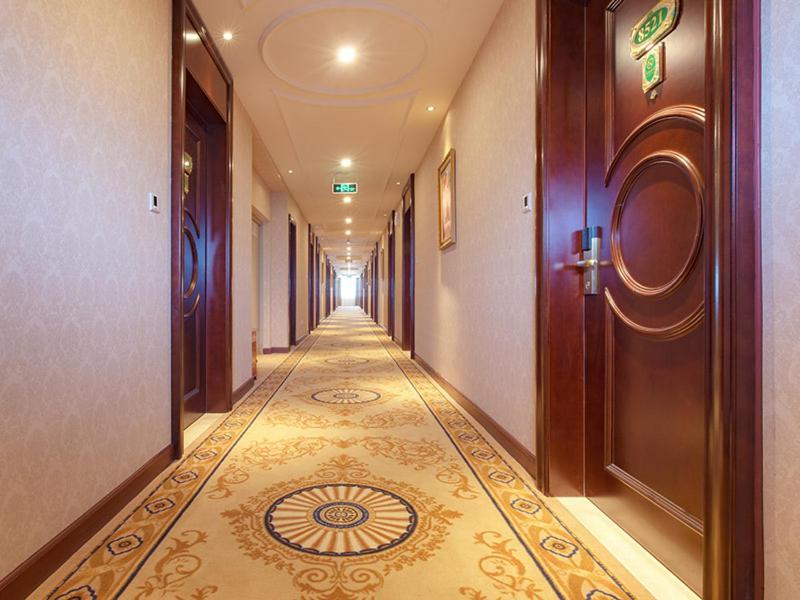 Vienna Hotel (Guangzhou Shiling Leather City) photo2