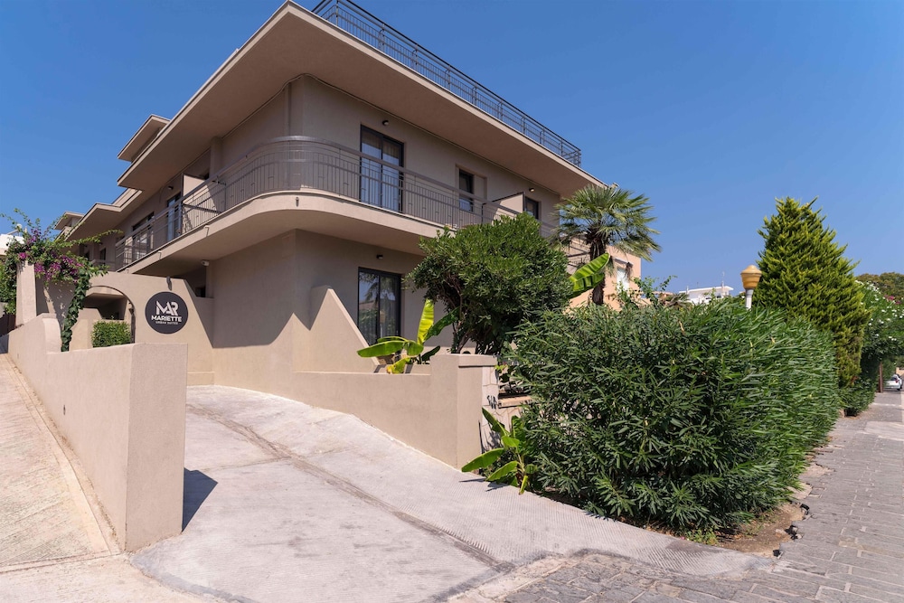 Mariette Apartments 5/55