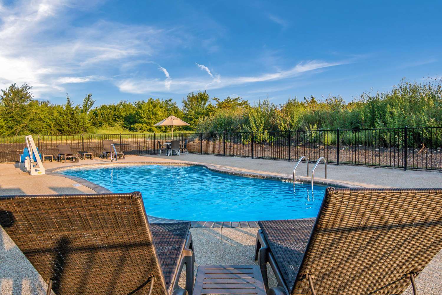 Comfort Suites DeSoto Dallas South 50/51