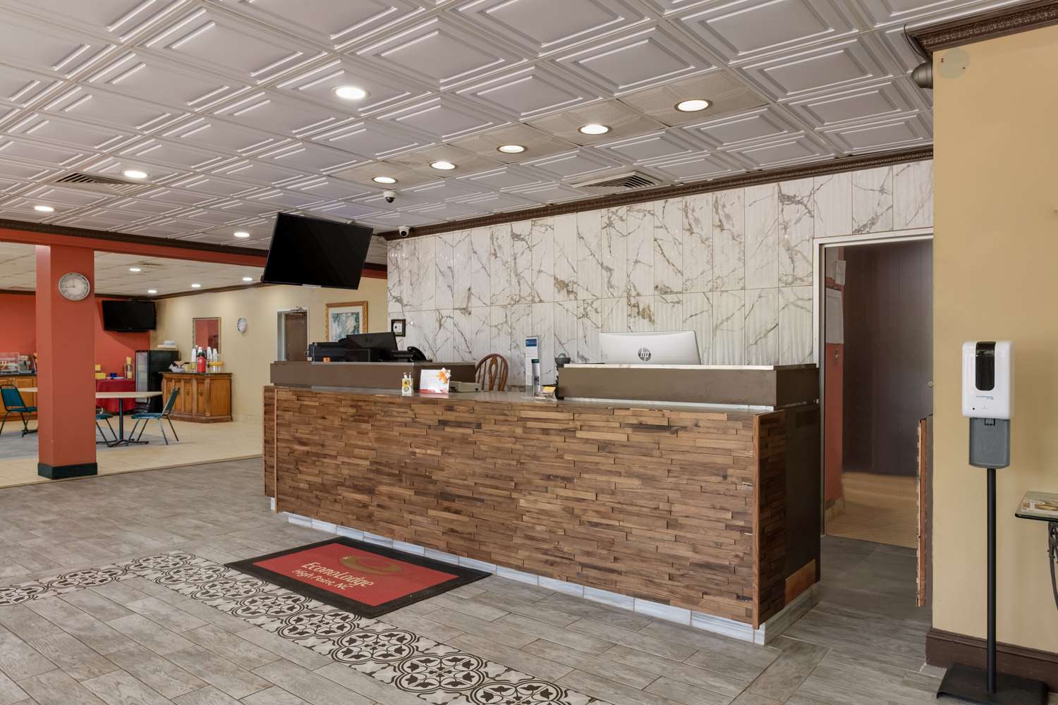 Econo Lodge High Point - Archdale 12/32