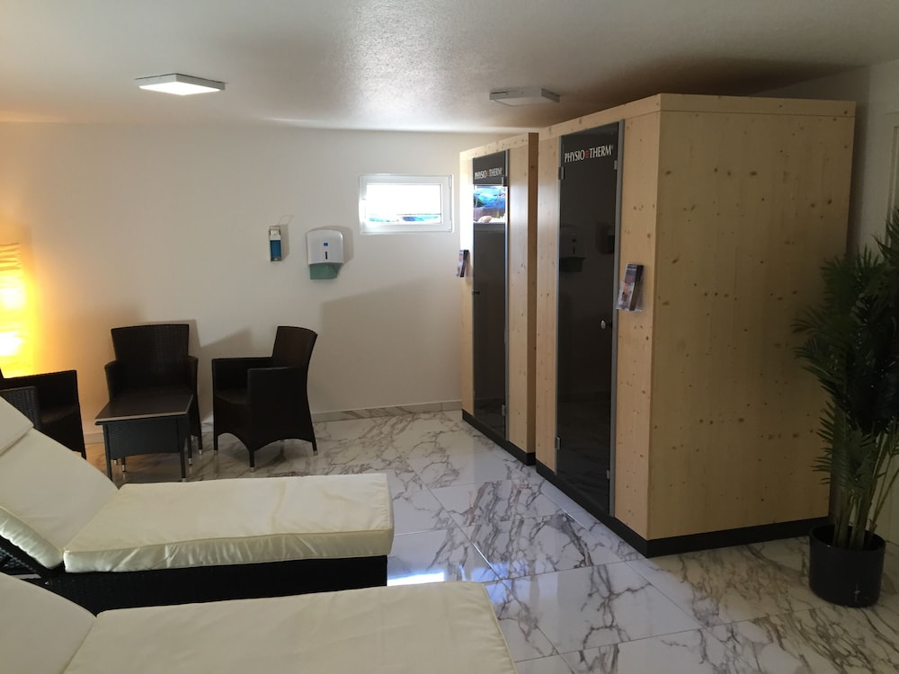 Wincent Hotel 13/50