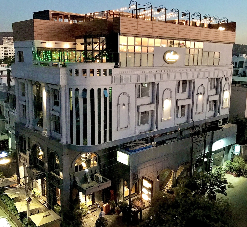 Hotel Kings Corner photo1