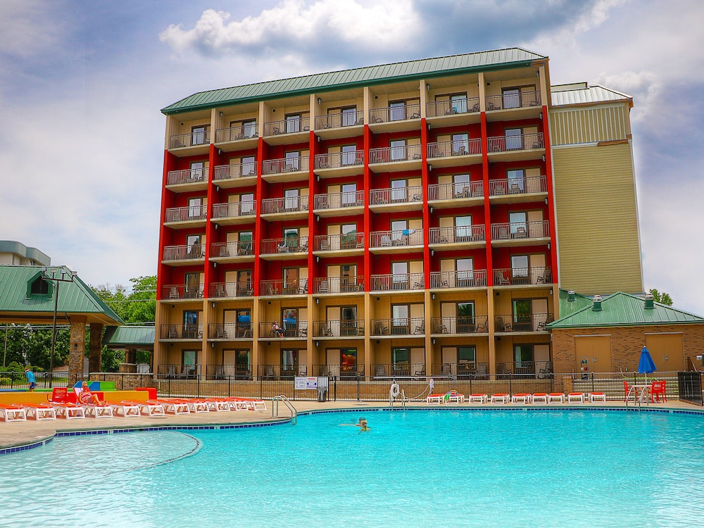 Country Cascades Waterpark Resort photo4