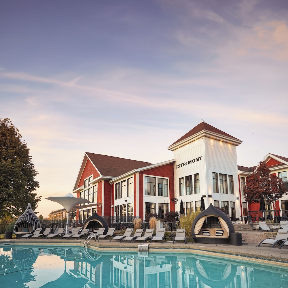 ESTRIMONT SUITES & SPA 4/61