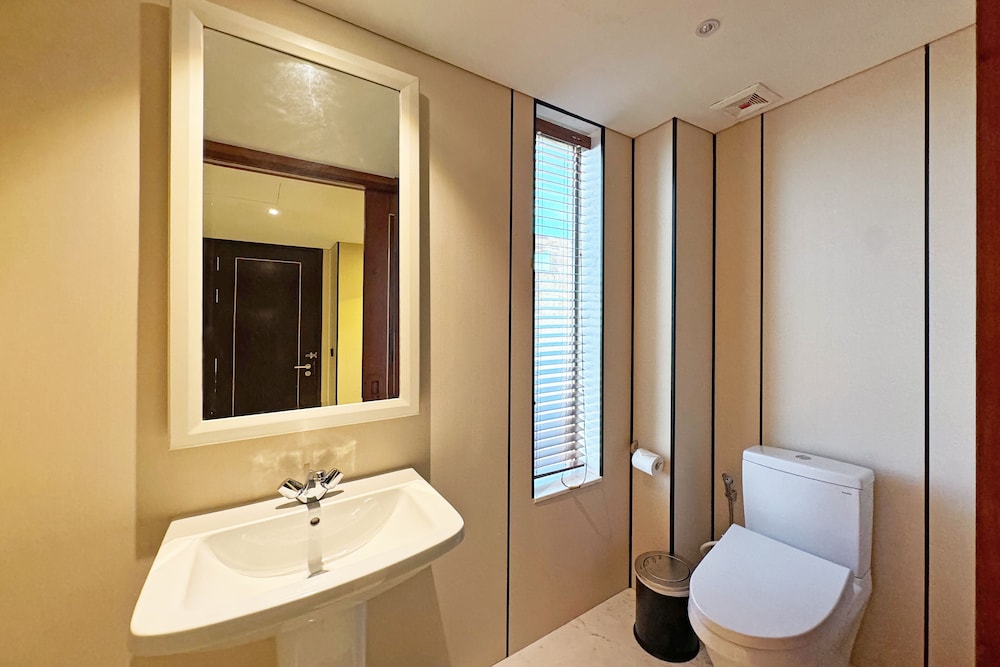 Presidential, Suite, Double Bed, Ocean View, Bathtub, Holiday Beach Hotel Danang 10/10
