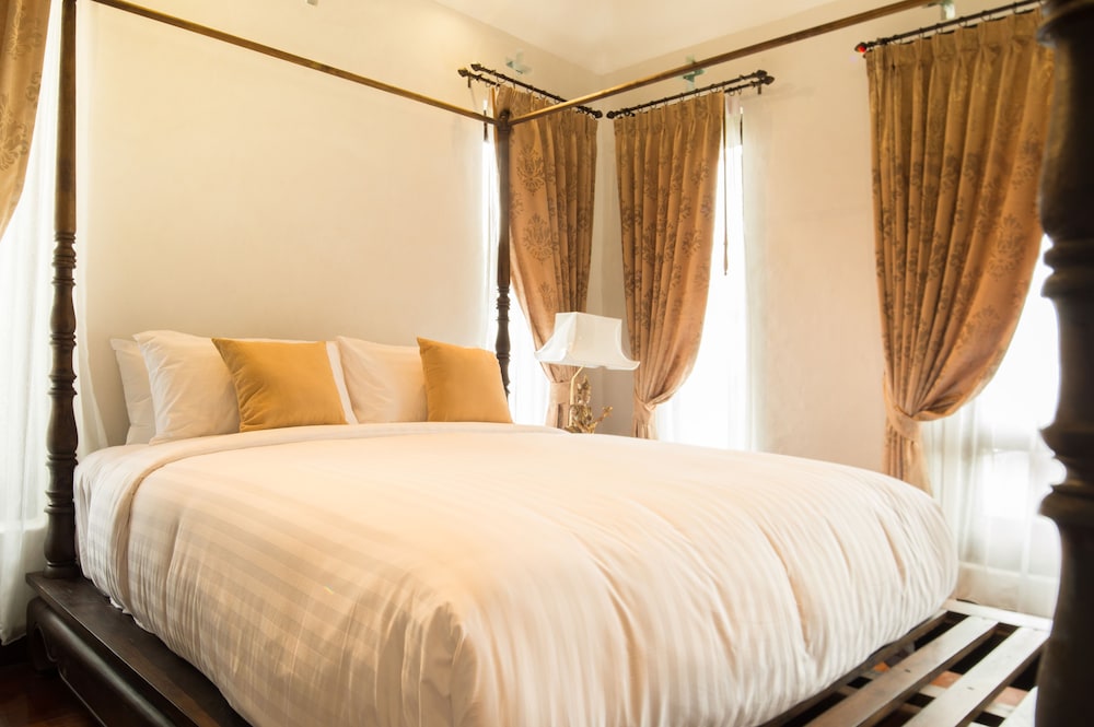 Royal, Suite, King Bed