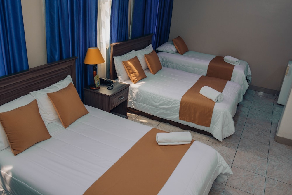 Las Penas Hotel 15/60