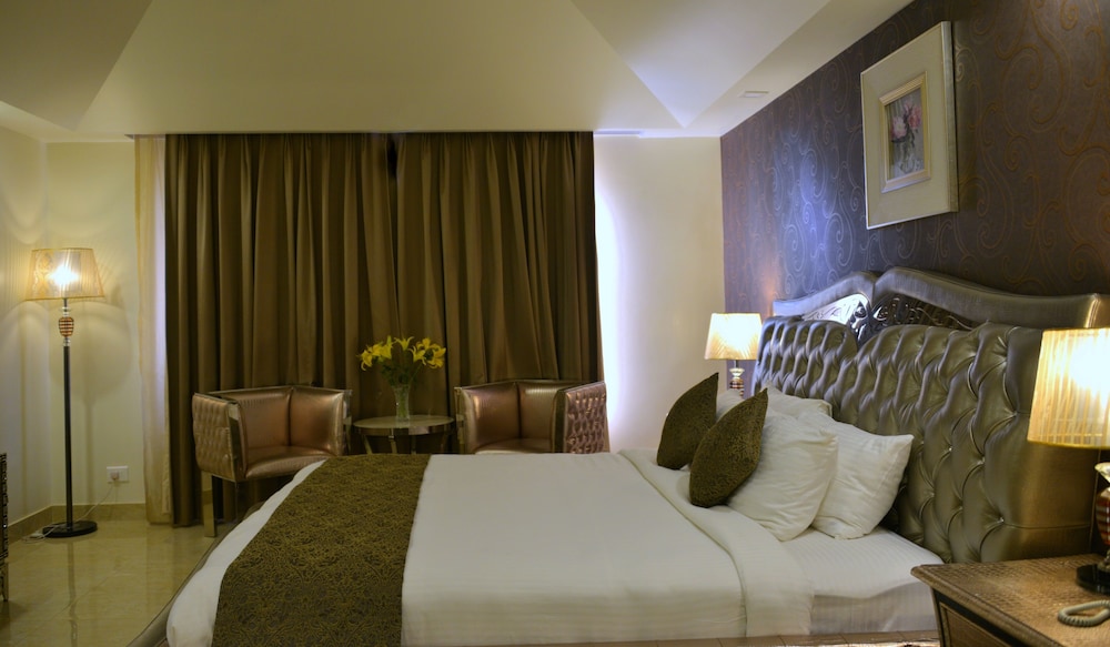 Orabella Villas & Suites 13/43