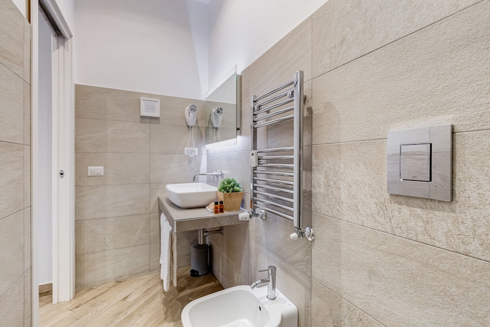 Colonna Luxury Suites 26/29