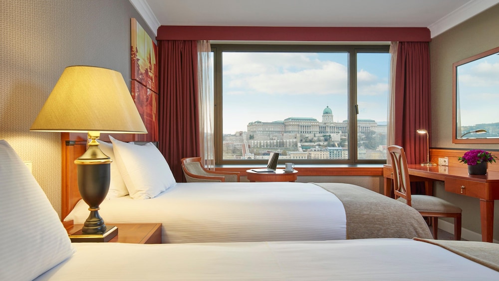 Intercontinental Budapest 24/79