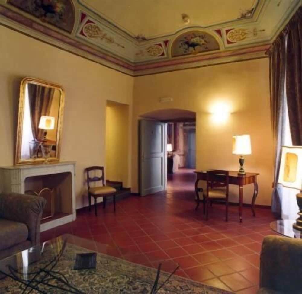 Palazzo Bocci 25/46
