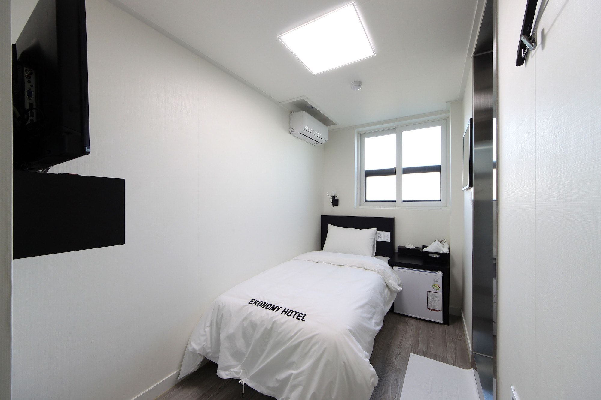 غرفة مفردة، Ekonomy Hotel Incheon 6/11