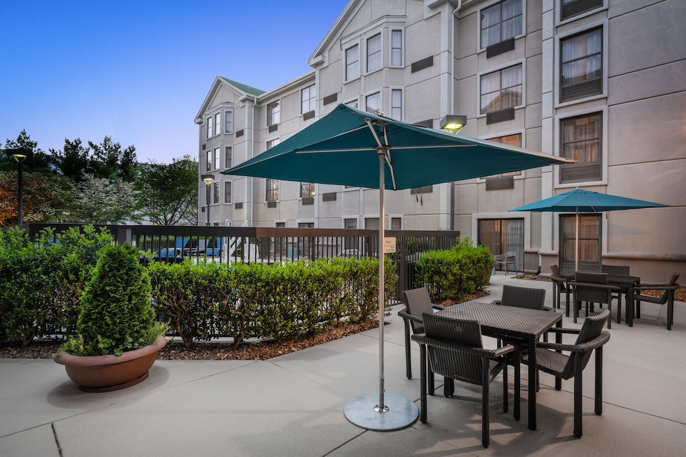 Hampton Inn & Suites Nashville/Franklin (Cool Springs) 18/38