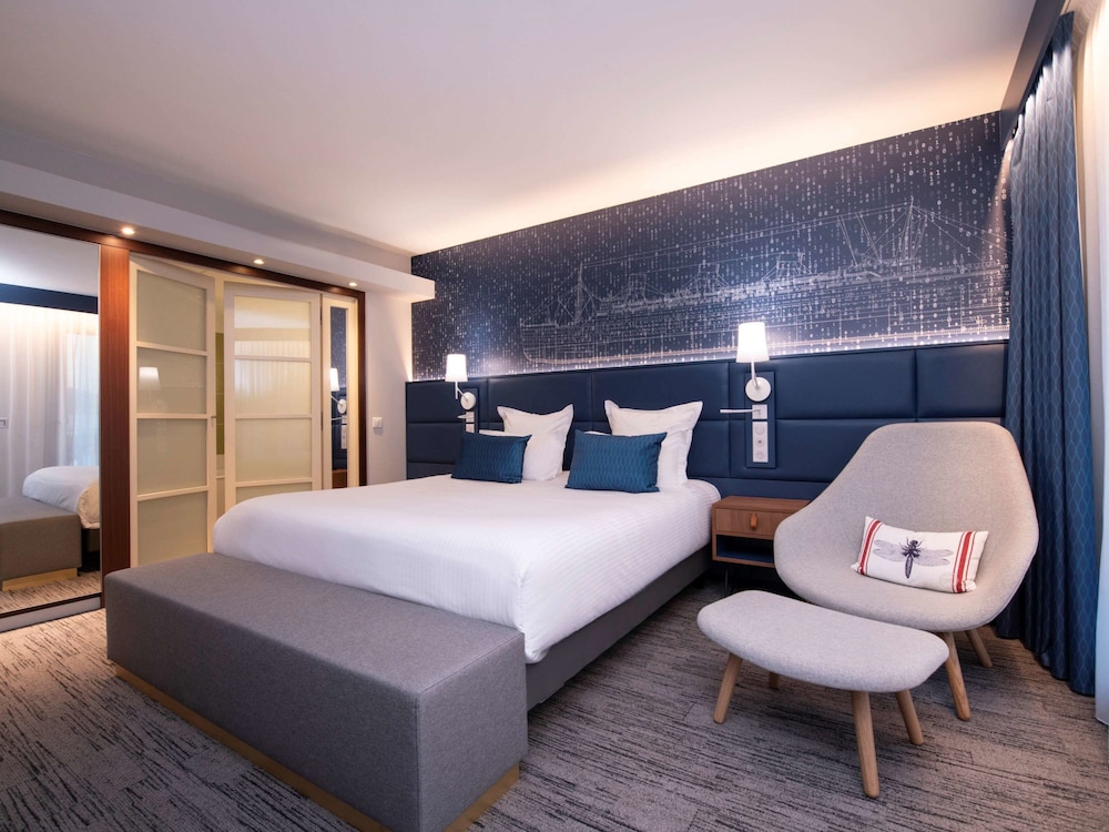 Hotel Mercure Toulon La Seyne-Sur-Mer 25/76