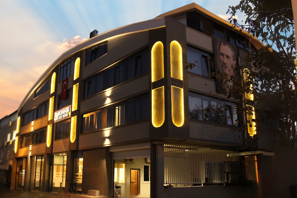 Bonnie City Hotel 1/50