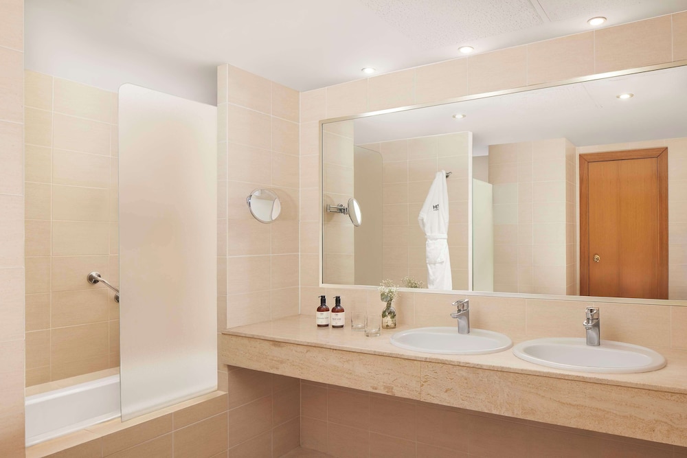 iStay by NH Ciudad de Valencia Hotel 47/49