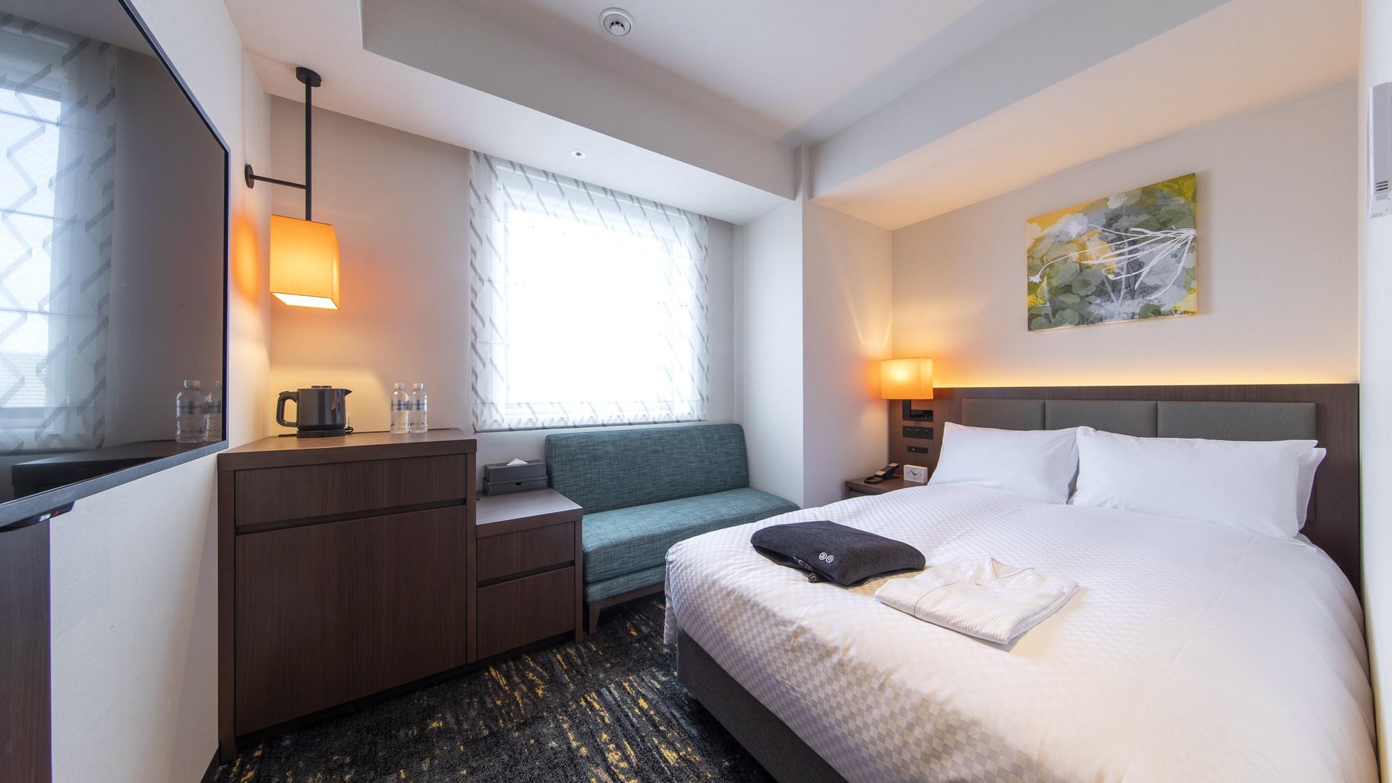 Semi Room, Semi Double Bed